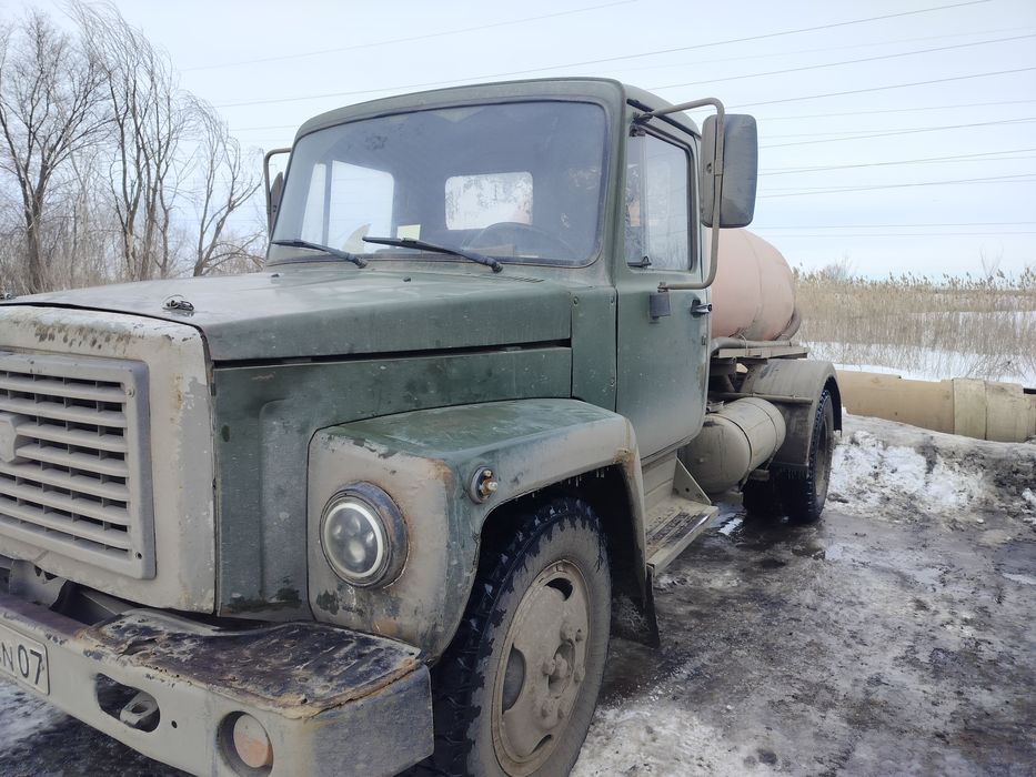 Продам вакуумную машину