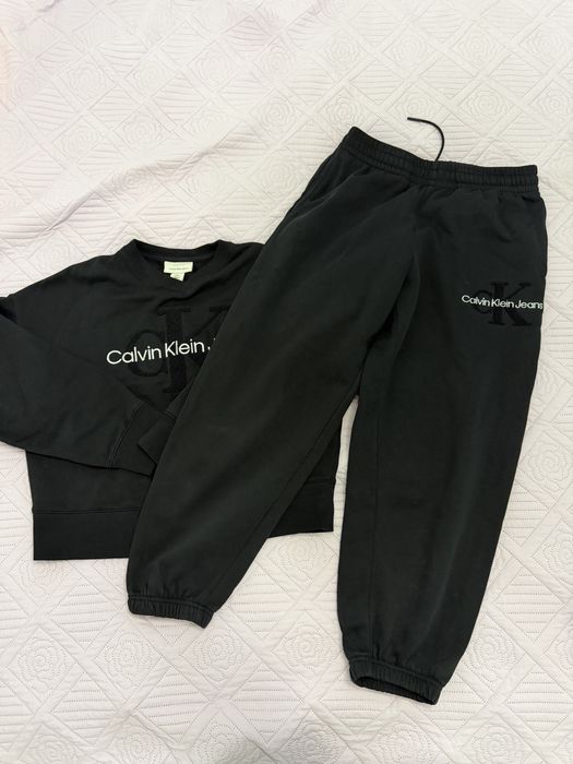 Одежда Calvin Klein