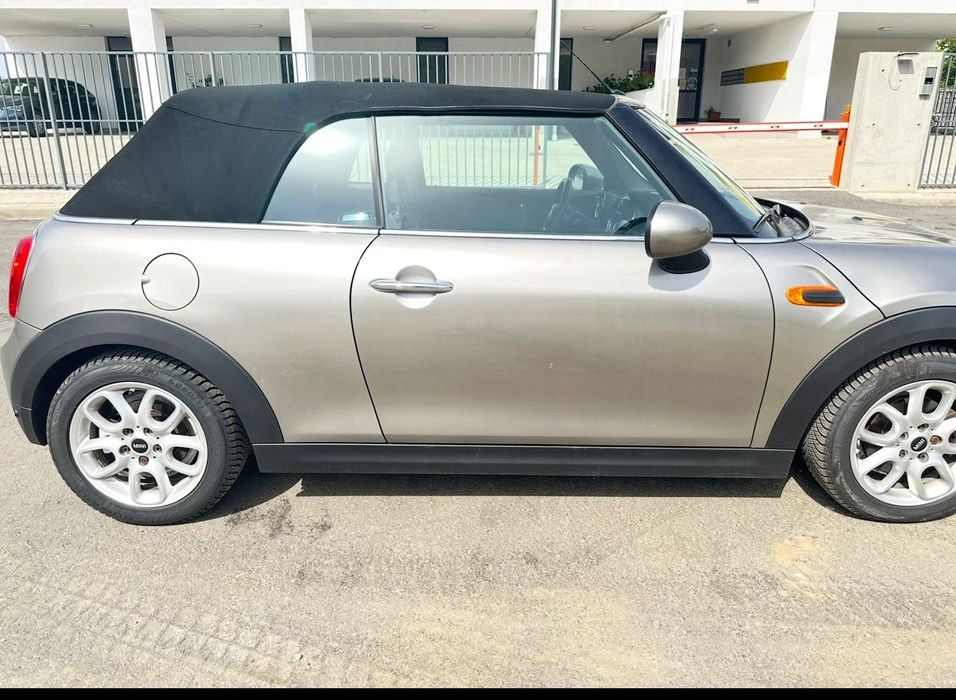 Mini Cooper Stare perfecta revizii numai la reprezentanta BMW