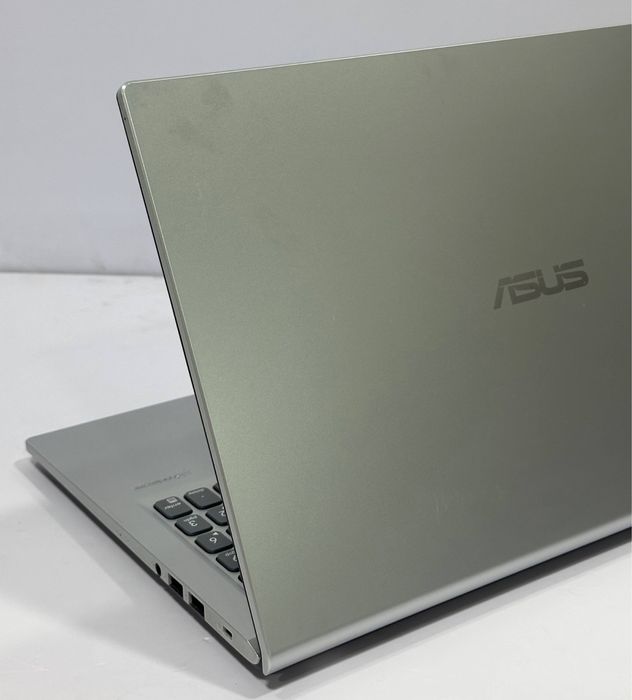 Asus Celeron N4500