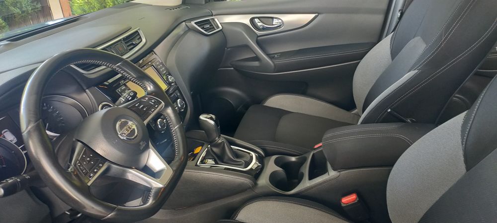 Vand urgent, Nissan Qashqai, automat, proprietar .preț fix.