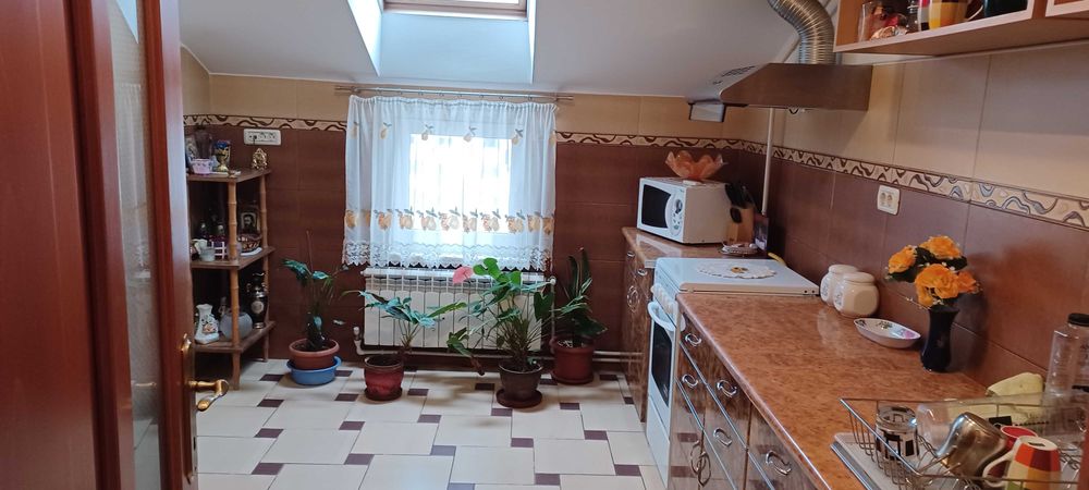 Vând Duplex 132 mp ultracentral (apartament mansardat ) cu scară interioară, Tulceac