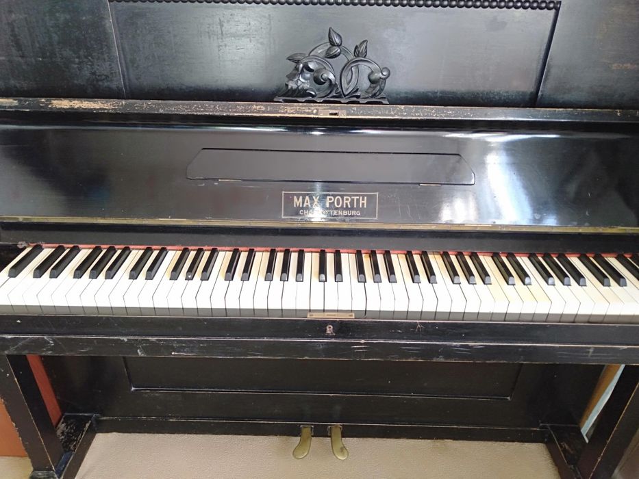 Продам немецкое пианино