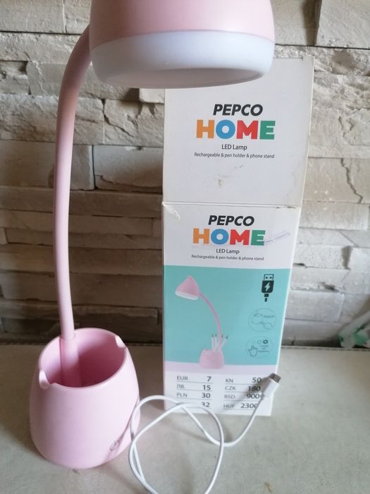 Нощна лампа с usb