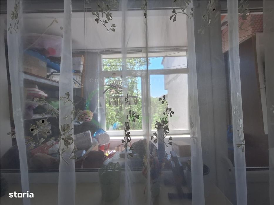 Apartament 3 camere decomandat zona  Neagoe Voda