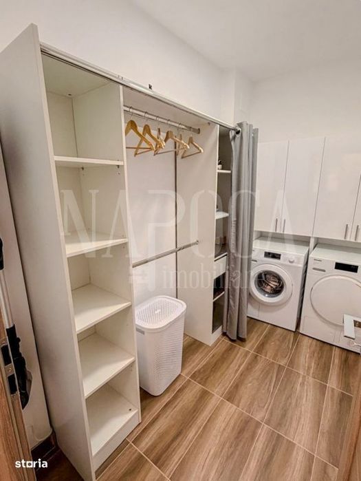 Apartament 3 camere de vanzare in Floresti