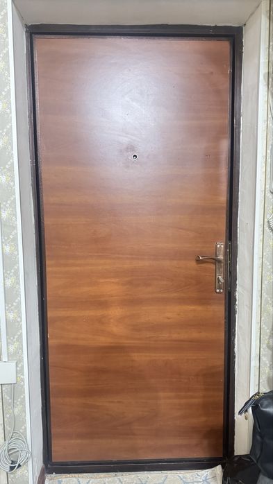 Свртқы темір есік
