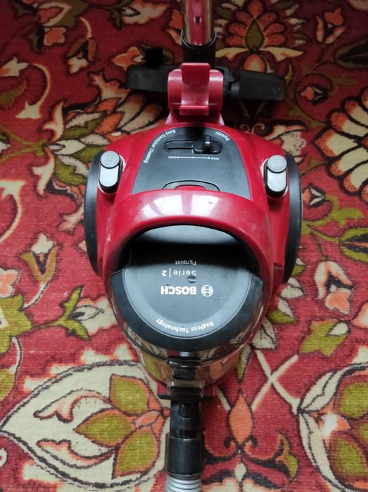 Продам Немецкий пылесос Bosch