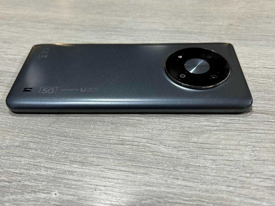 5G UG phone U23 128GB 4RAM / Спукан дисплей