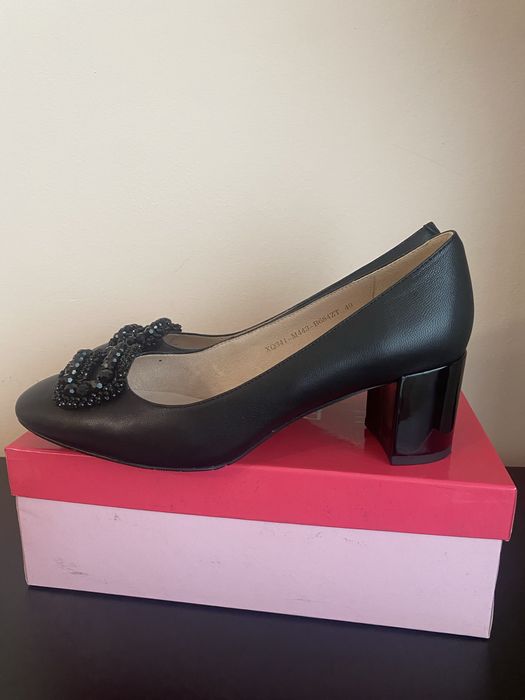 Pantofi piele noi, 40