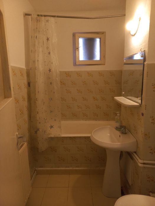 Apartament pentru închiriat