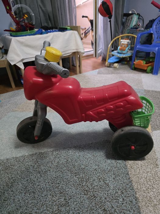 Детски мотор без педали