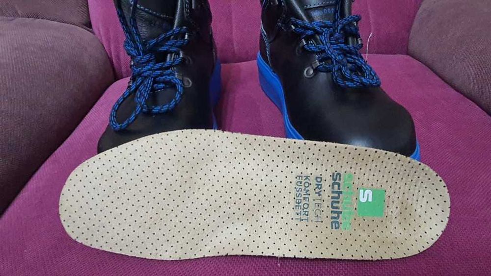 Ghete piele hidrofoba Schulze ASPHALT Profi S2 gen UVEX marimea 40