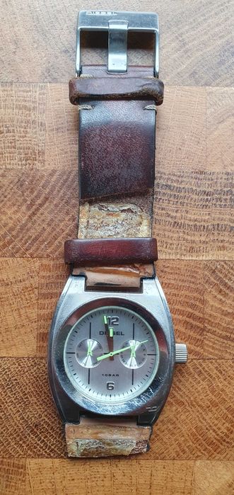 Ръчен часовник Diesel DZ4020