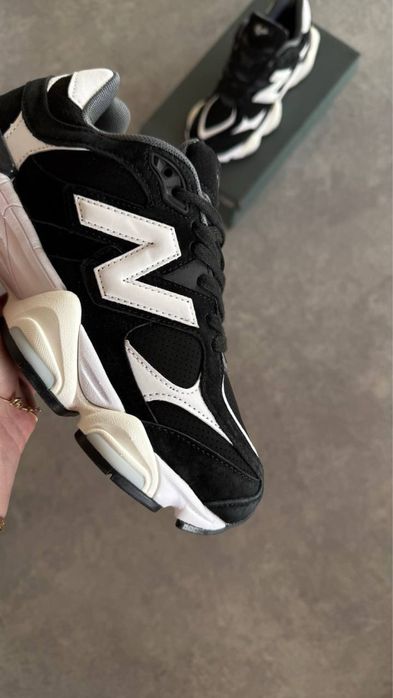 New Balance 9060 “Black White”