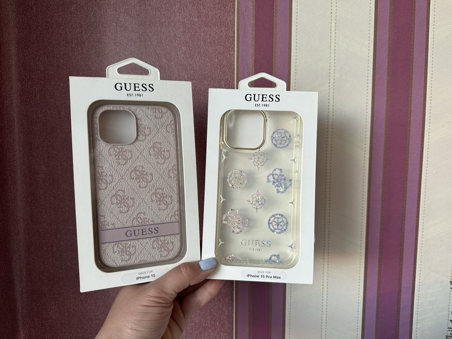 Калъфи за телефон Guess