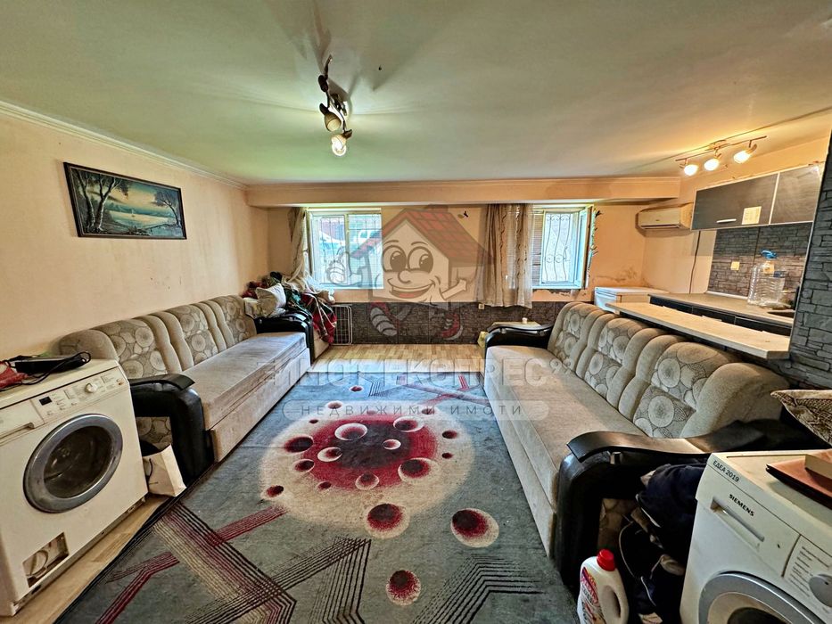 Продава се Етаж от къща в Асеновград - 178 кв.м за 675 €/кв.м - Снимка #20