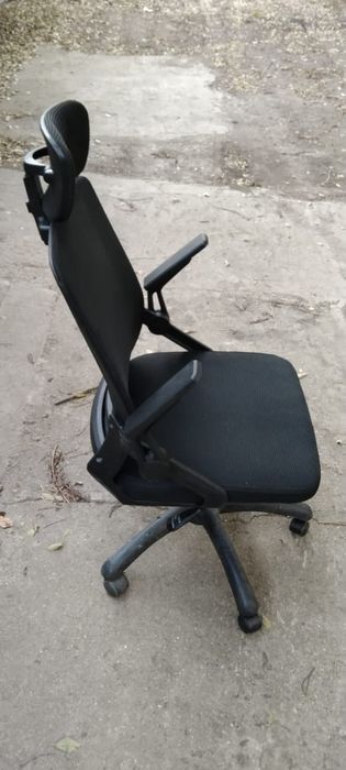 Продам кресло бу