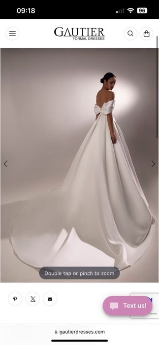 Vand rochie de mireaza oksana mukha.