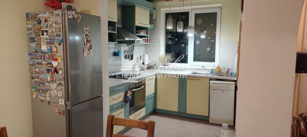 Етаж от къща в Шумен-Военно училище площ