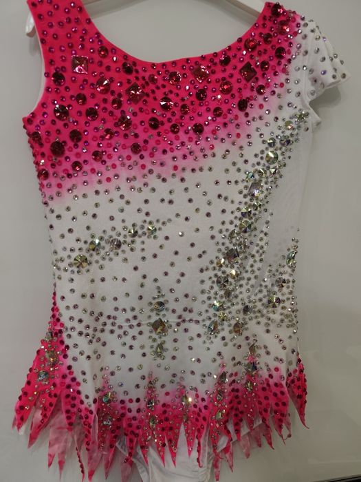 Трико за художествена гимнастика