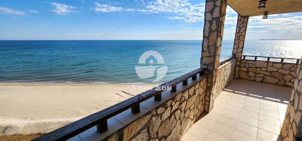 Четиристаен пентхаус с ПАНОРАМА МОРЕ в к-с Етъра 1, гр. Свети Влас