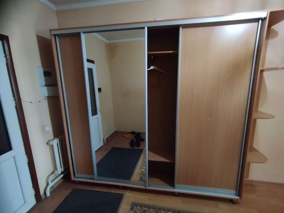 Мебель на прихожей