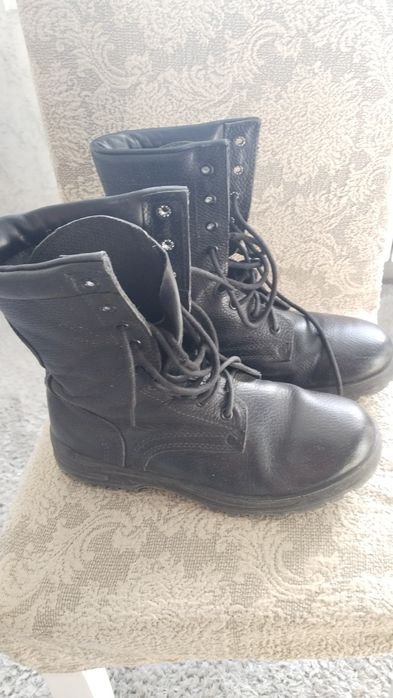 Продам берцы зимний и летний