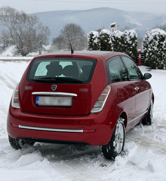 Lancia Ypsilon 1.3 Diesel  2009 | cutie automată ( cu mod manual )