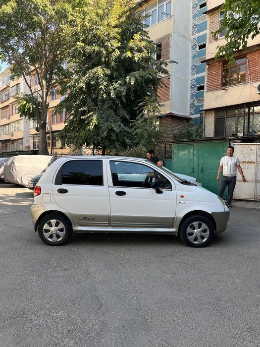 Matiz best 2010 Metan bor srochna sotiladi