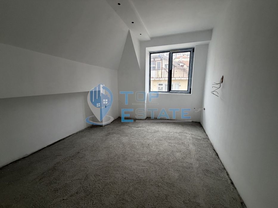 Продава се Тристаен апартамент в Велико Търново, Център - 126 кв.м за 1961 €/кв.м - Снимка #7