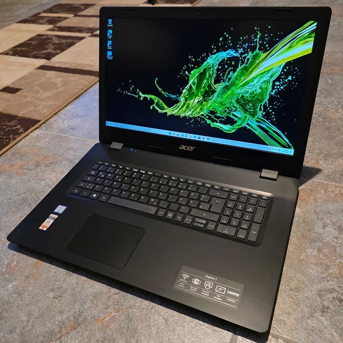 Acer Aspire 3-Intel i3~7020U-17,3FHD-8GB-250 GB SSD-Intel HD630~4GB