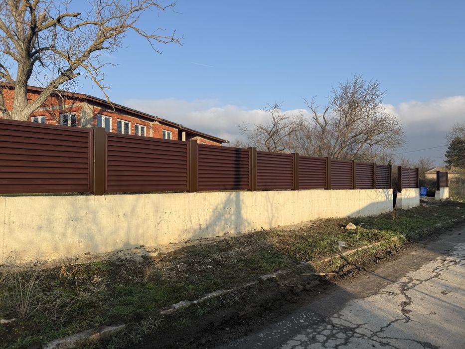 Огради и врати тип щора