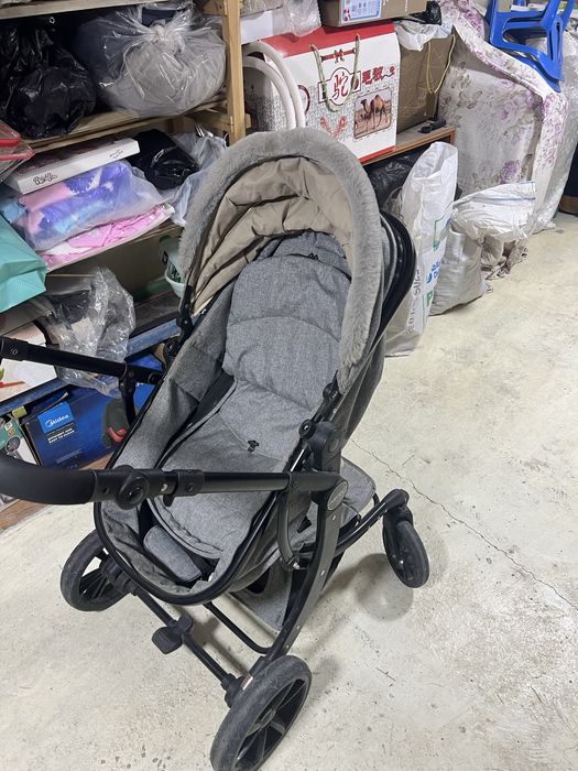 Kolyaska yengide zor sastayanada turbti bitta artib tozalavosa yengide