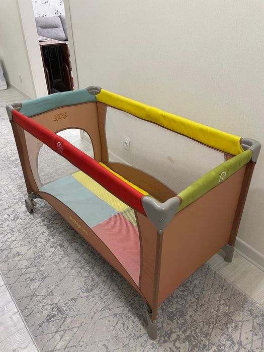 Манеж детский б/у