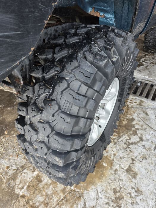 НОВА ЦЕНА Гуми Journey Claw 35x12.5 r15