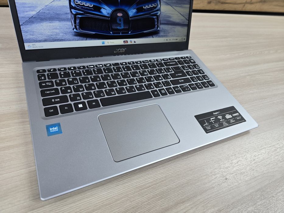 Acer, Core i3-11Th, SSD 256Gb, Ram 8Gb, Full HD IPS