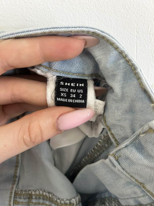 Дамски дънки светло сини