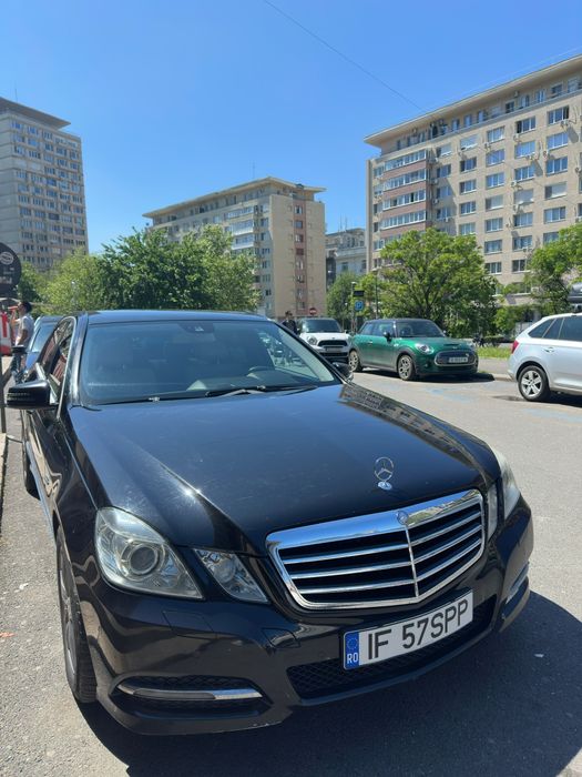 Mercedes benz E class Sedan w212 E220CDI
