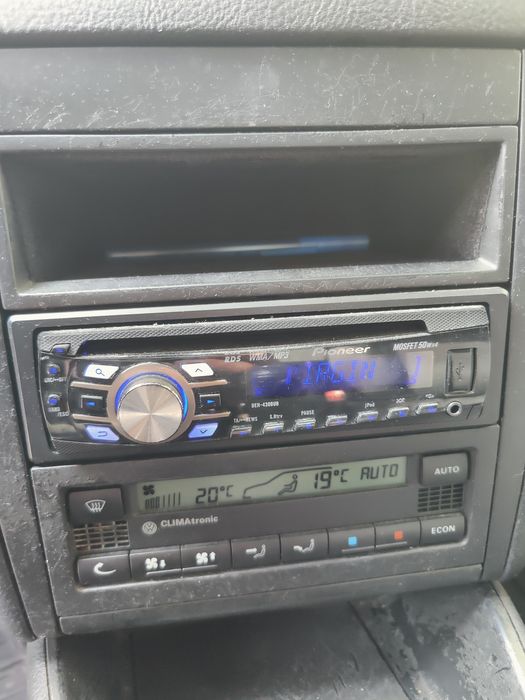 Volkswagen Golf 4