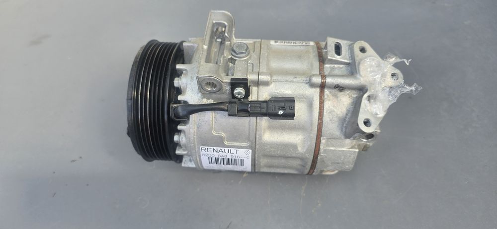 Compresor clima Renault master 2.3