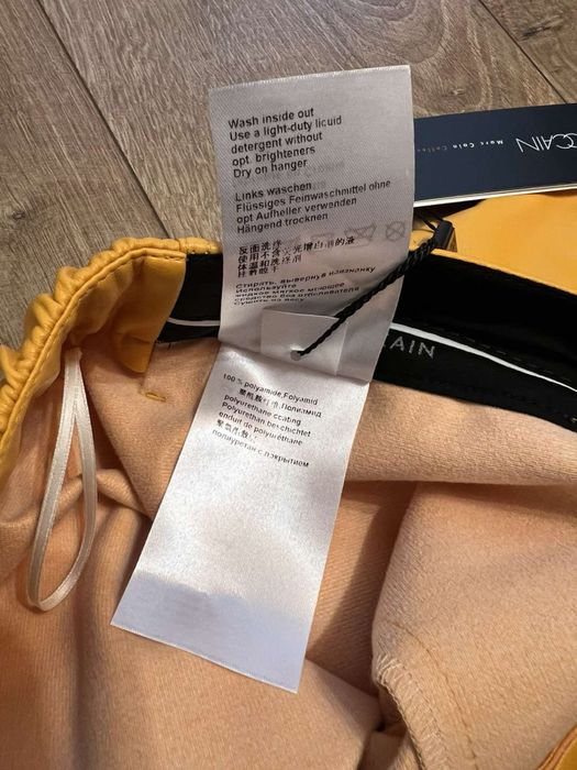 MARC CAIN кожен къс панталон