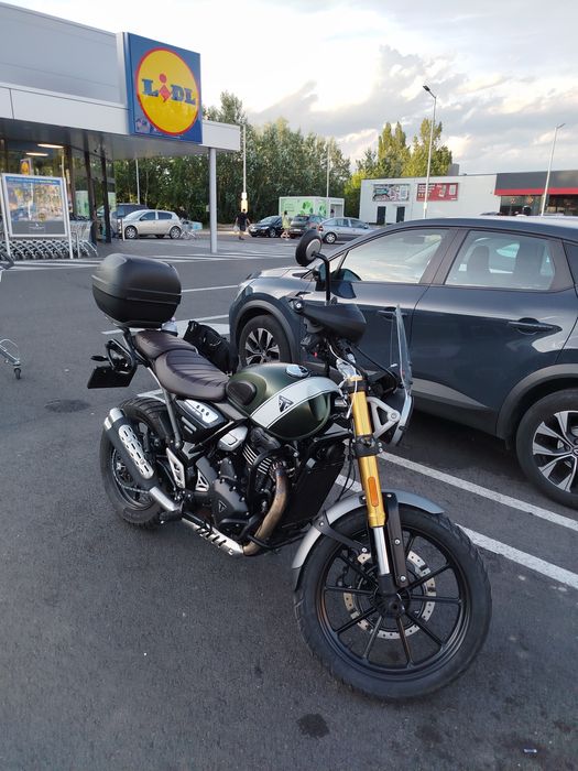 Oferta A2: Triumph Scrambler 400X (2025) | Garanție | 7.900 km cu multe dotari bune. Stare ca noua