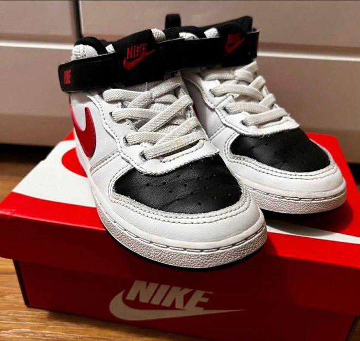 Детски маратонки Nike - 26 номер