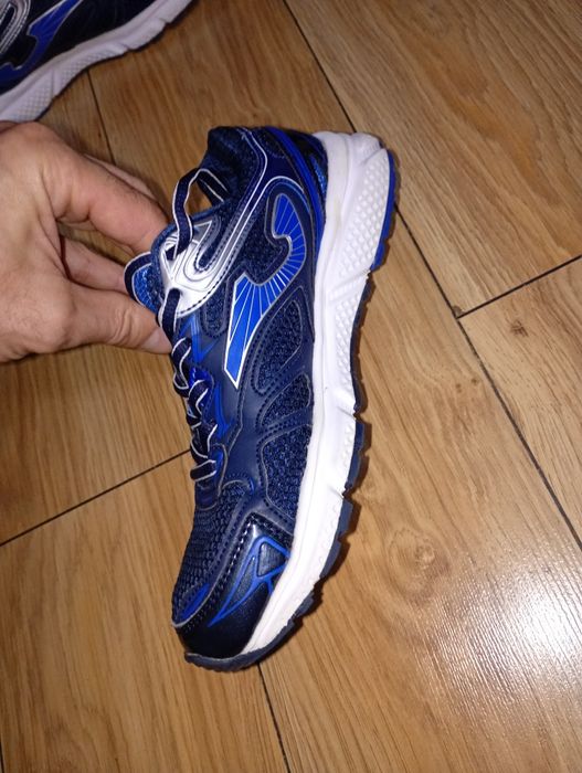 Adidasi Joma Vitaly (37)