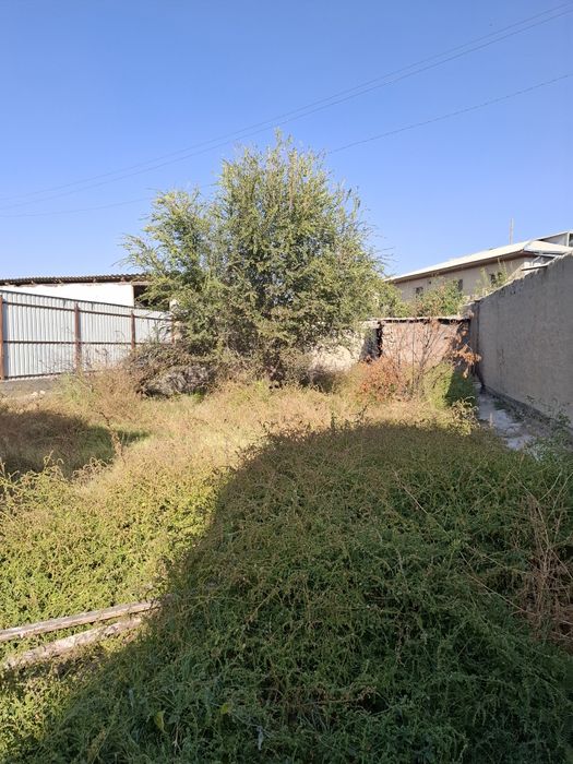 Tez VA orzon narxda 2 etajli uy sotiladi