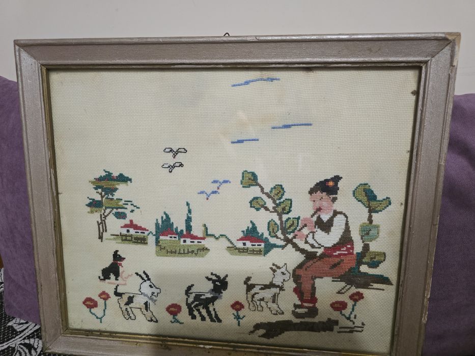 Стари изработени гоблени