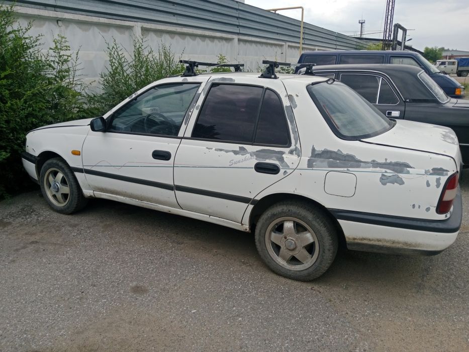 Продам Ниссан Санни 1992