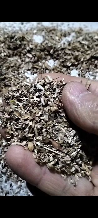 В продаже полова в мешках