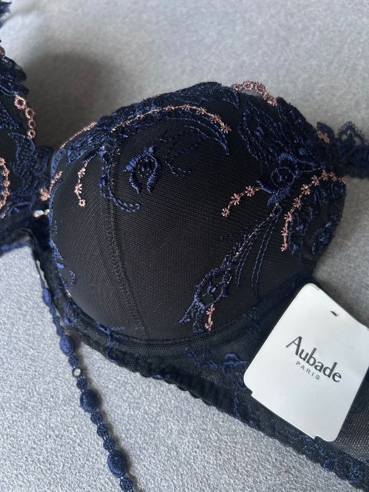 Set lenjerie Aubade Paris nou cu etichete 75B si S